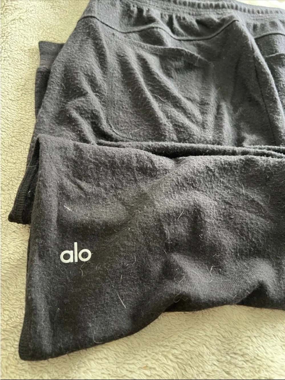 Alo Yoga Women’s Soho Sweatpants Black Large